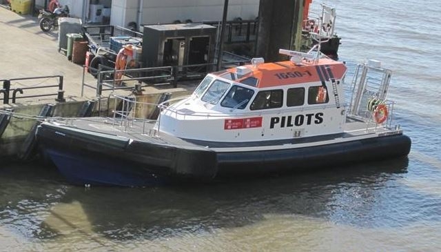 Ocean 3 Workboat Fender Systems - English Pilot Boat