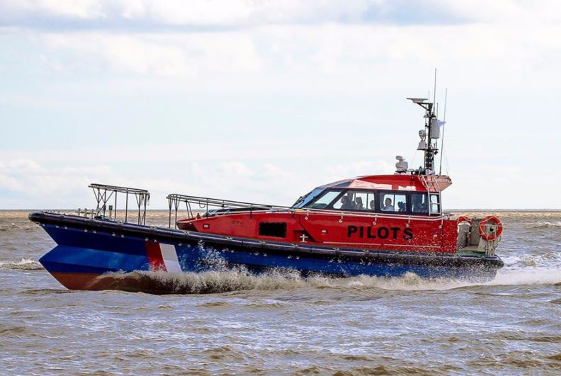 Workboat Fender System Ocean 3 - Pilot Boat Gannet -ORC136 type - Briggs - Goodchild Shipyards