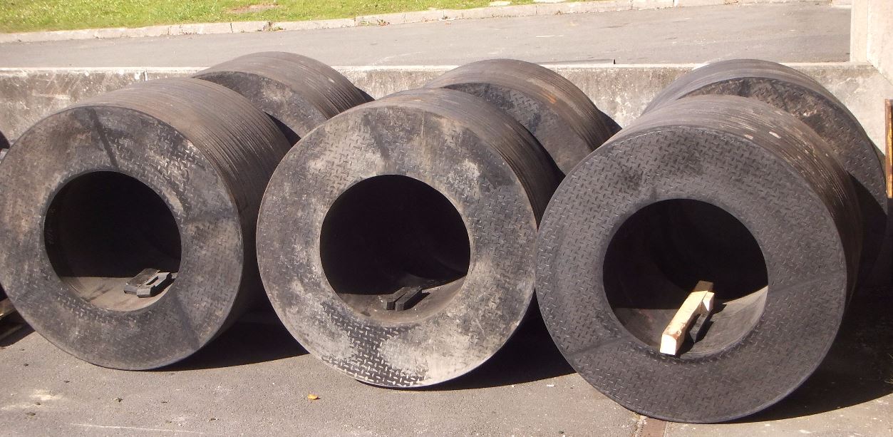 Cylindrical Rubber Fenders Ø 1,5 x L 1,5 m