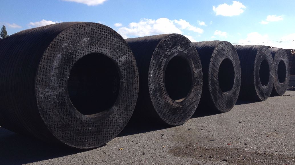 Cylindrical Rubber Fenders Ø 2,4 x L 2,5 m