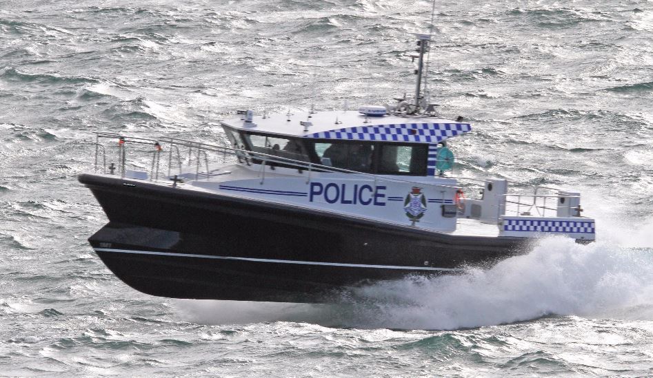 Equipement Défenses de Vedettes Ocean 3 - ORC 119 - Patrouilleur 12 m Police de Victoria - Australie