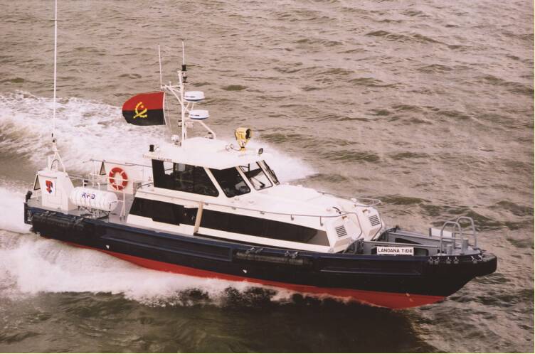 Oil and Gas Crew Boat Fendering - Tide Water Landana
