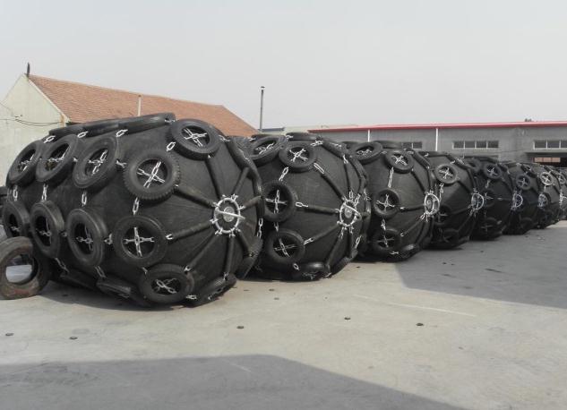 Ocean 3 Inflatable Fenders - 7 Fenders Ø 2,0 x 3,5 m - 02