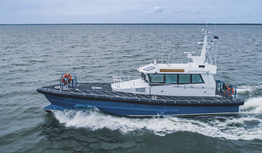 D&eacute;fenses de Vedettes Ocean 3 - Pilotine 17 m New York