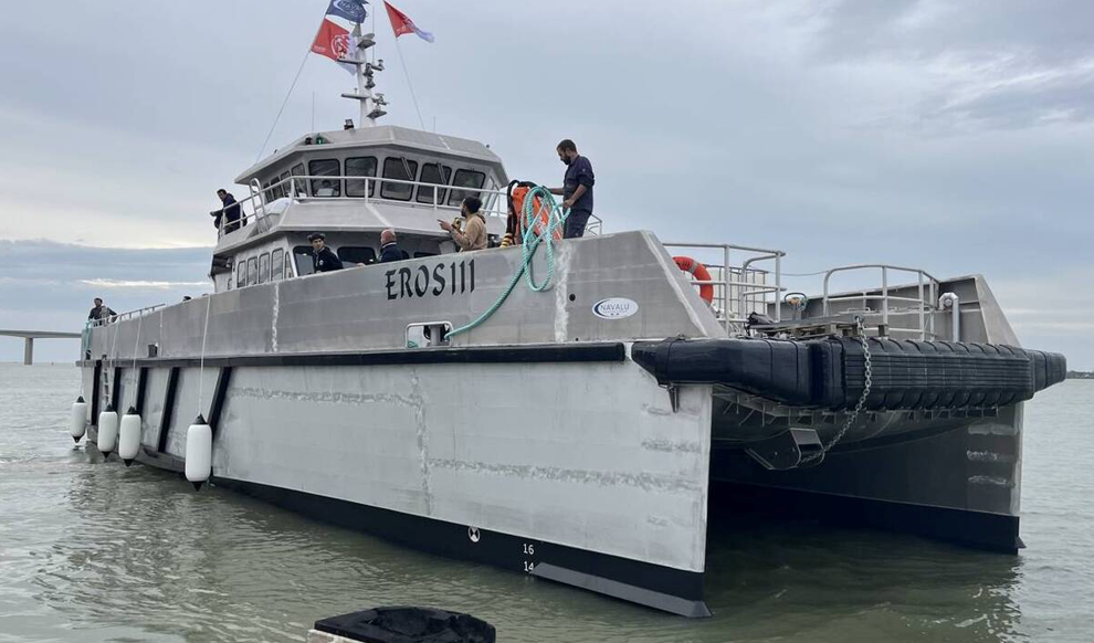 Ocean 3 Workboat Fender Systems - Wind Farm Support Catamaran Navalu