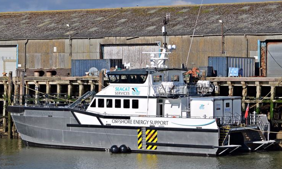 Wind Farm Support Vessel Fendering - WFSV Seacat Courageous - Ocean 3 fendering System