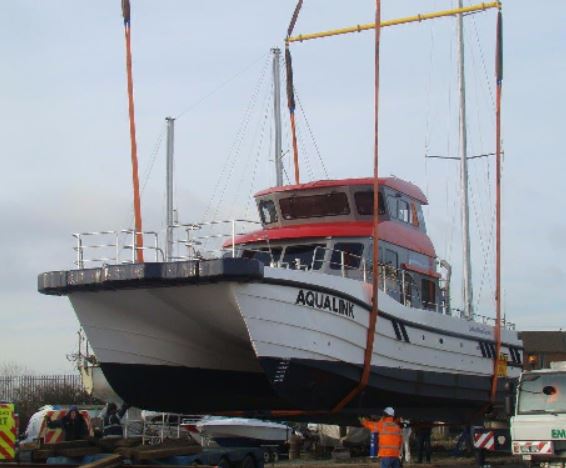 Wind Farm Support Vessel Fendering - Wind Farm Support Vessel "Aqualink" - Ocean 3 Bow & Side Fenders 