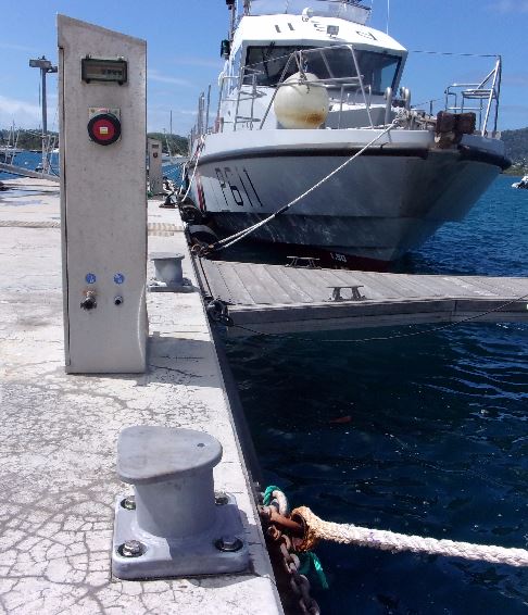 Ocean 3 Quay Accessories  - Bollards 10 and 20 T - 02