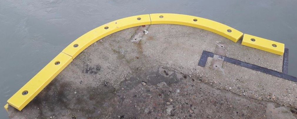 Ocean 3 Quay Accessories - Sliding Pads on Quay Corners - Le Tréport