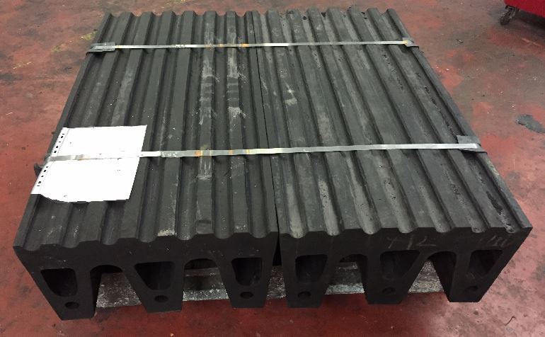 M Type Rubber Fender - 500 x 250 mm