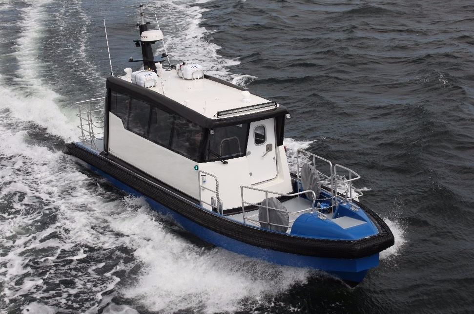 Workboat Fender Systems - Crew Boat 11m for Fish Farming 01