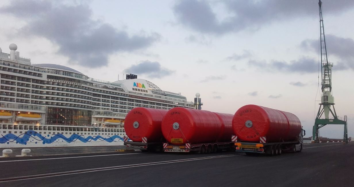 Ocean 3 Foam Filled Fenders - 1st Set 10 Ø 3,3 x 6,5 m - Cruise Quay Le Havre