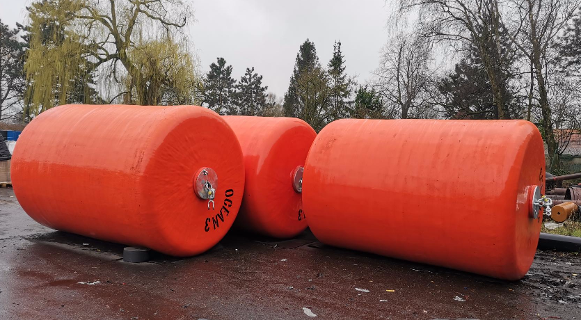 Ocean 3 Foam Filled Fenders - Replacement of  Fenders &Oslash; 2,5 x 3,6 m  Flotilles Quay -  Brest Naval Basis 2