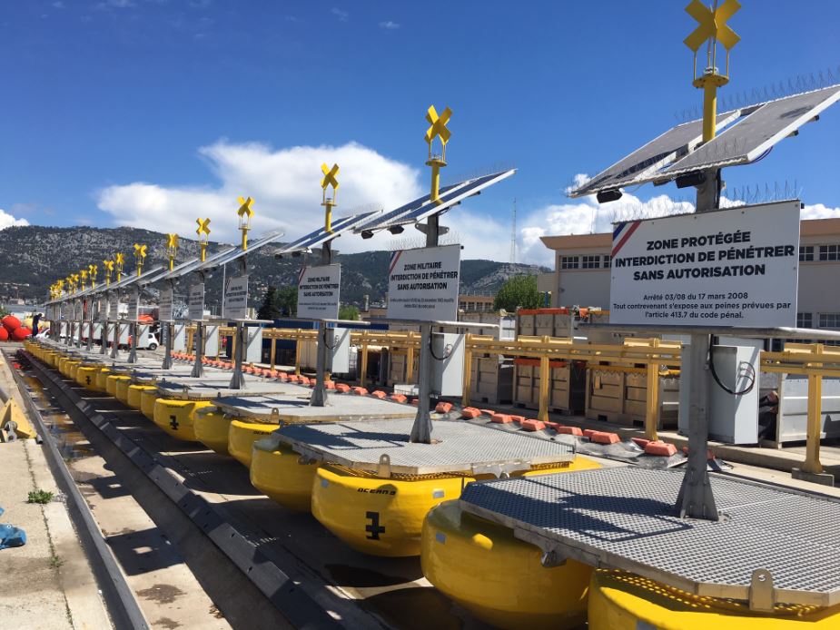 Ocean 3 Buoys & Floats - 20 Signalisation Pontoons - Naval Basis of Toulon