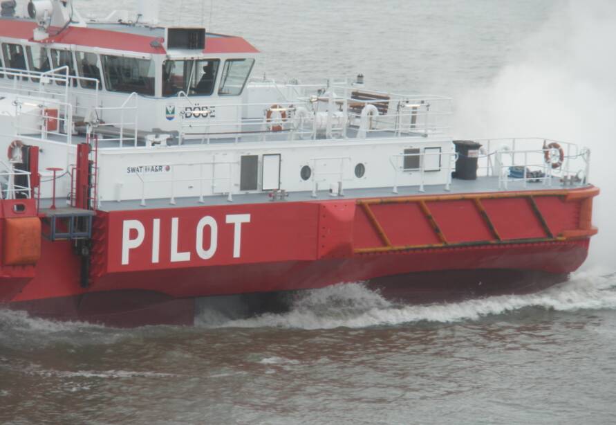 Défenses de Vedettes - Pilotine Swath Döse Elbe Pilot Station